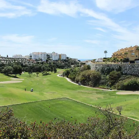 Two Bedroom With Pool & Sea Views Apartament